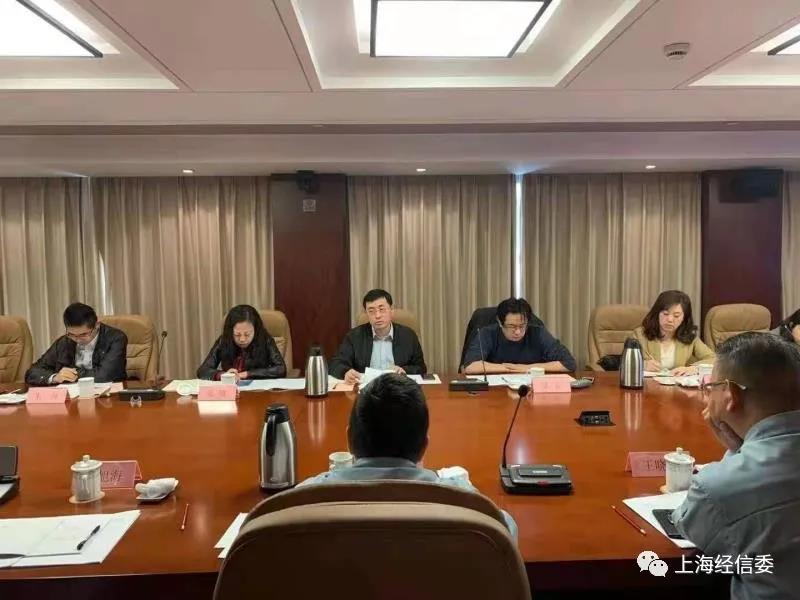 高桥石化党委副书记,总经理孙敏杰,华谊集团副总裁陈耀参加.