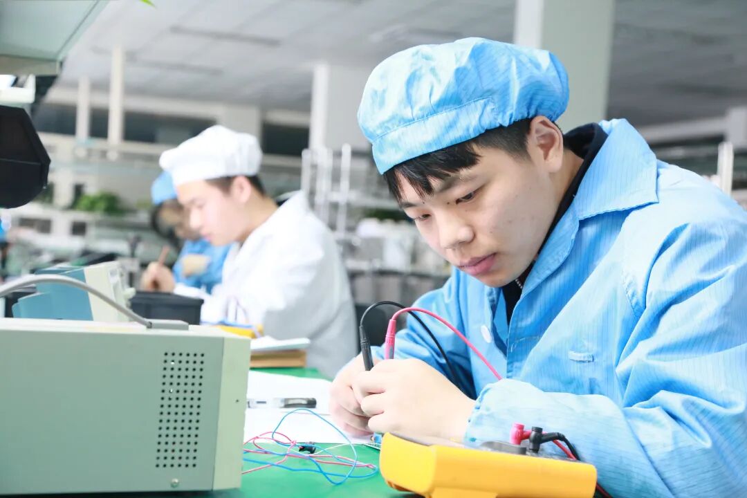 喜报！经信系统3名青年获2026年度中国青年五四奖章暨新时代青年先锋奖表彰！