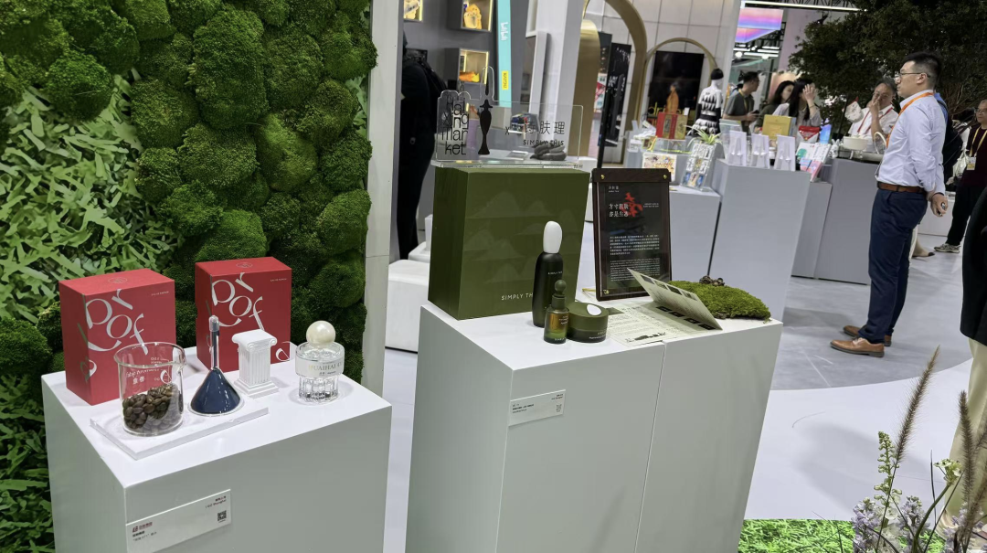 市区协同，区区结对！静安奉贤在第六届消博会共绘上海化妆品产业新图景