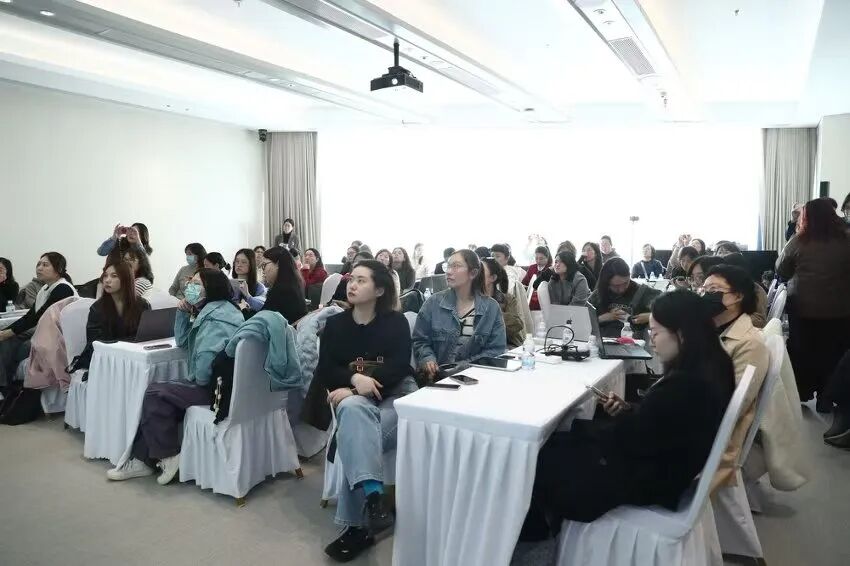 “她力量·AI未来”2026年AIGC女性社群创新训练营圆满落幕